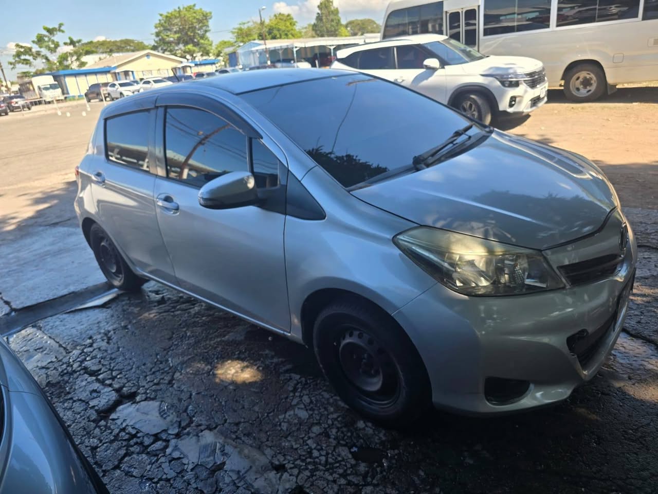 used toyota vits