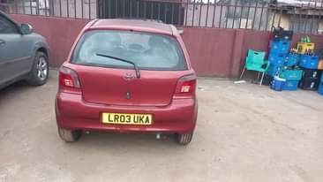 A picture of Toyota yaris 2003 2004 manual 3 250 First body tokunbo