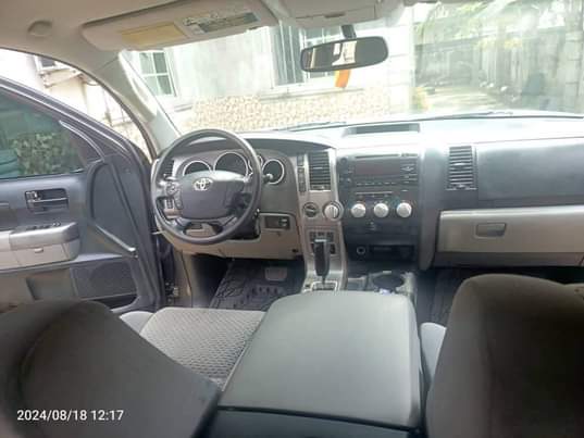 A picture of 2012 Toyota Tundra 2012 V6