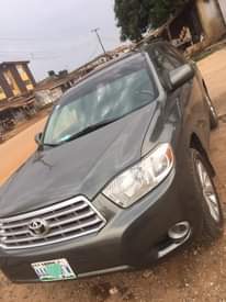 A picture of Highlander for sale perfect perfect engine and gear selection 09159782294