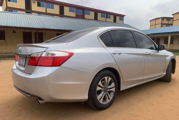 A picture of Distress salesToks 2015 Honda Accord. 2023 Entry.