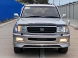 A picture of TOYOTA LANDCRUISER VX