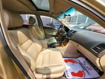 A picture of Honda accord 2004 05 full option