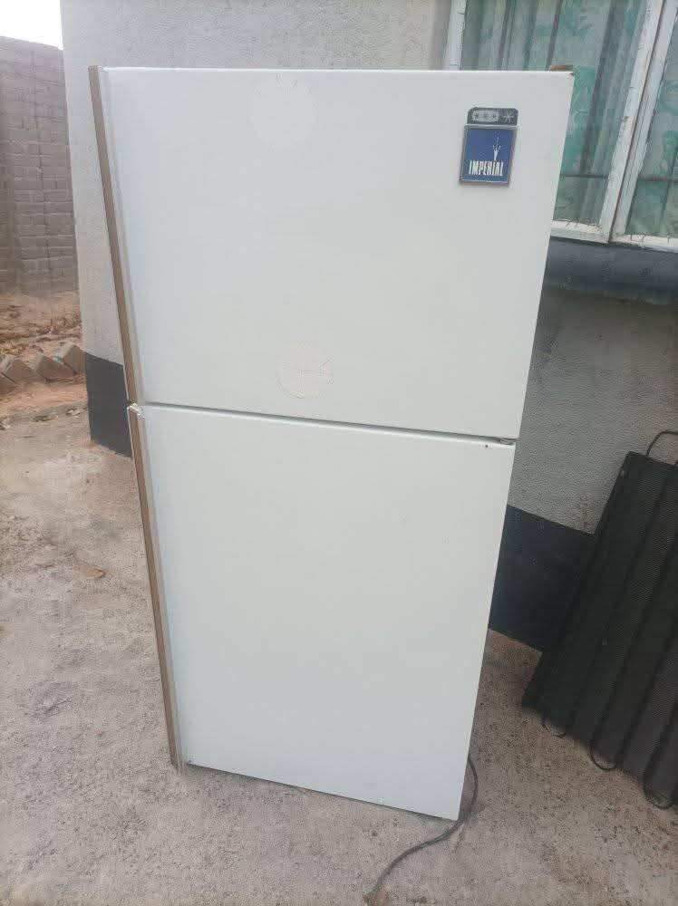 classifieds/fridges