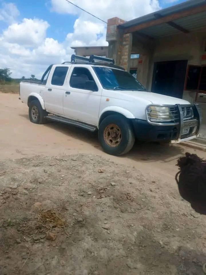 used nissan hardbody