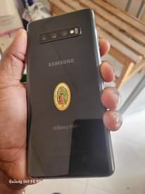 A picture of Samsung Galaxy s10 plus
