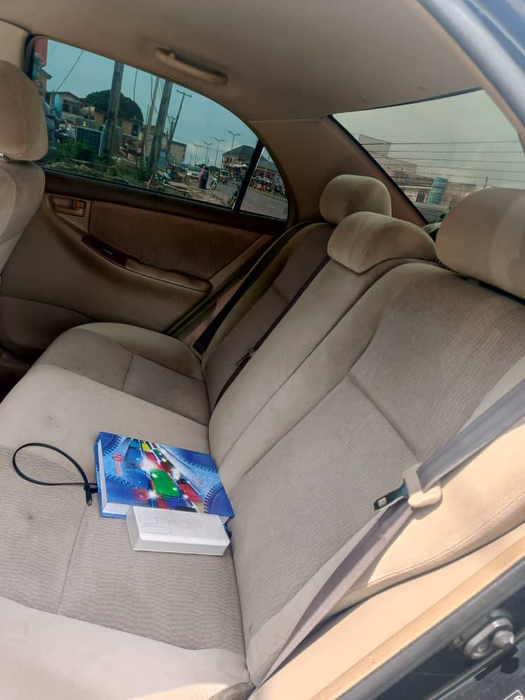 A picture of 9jar used 07 corolla