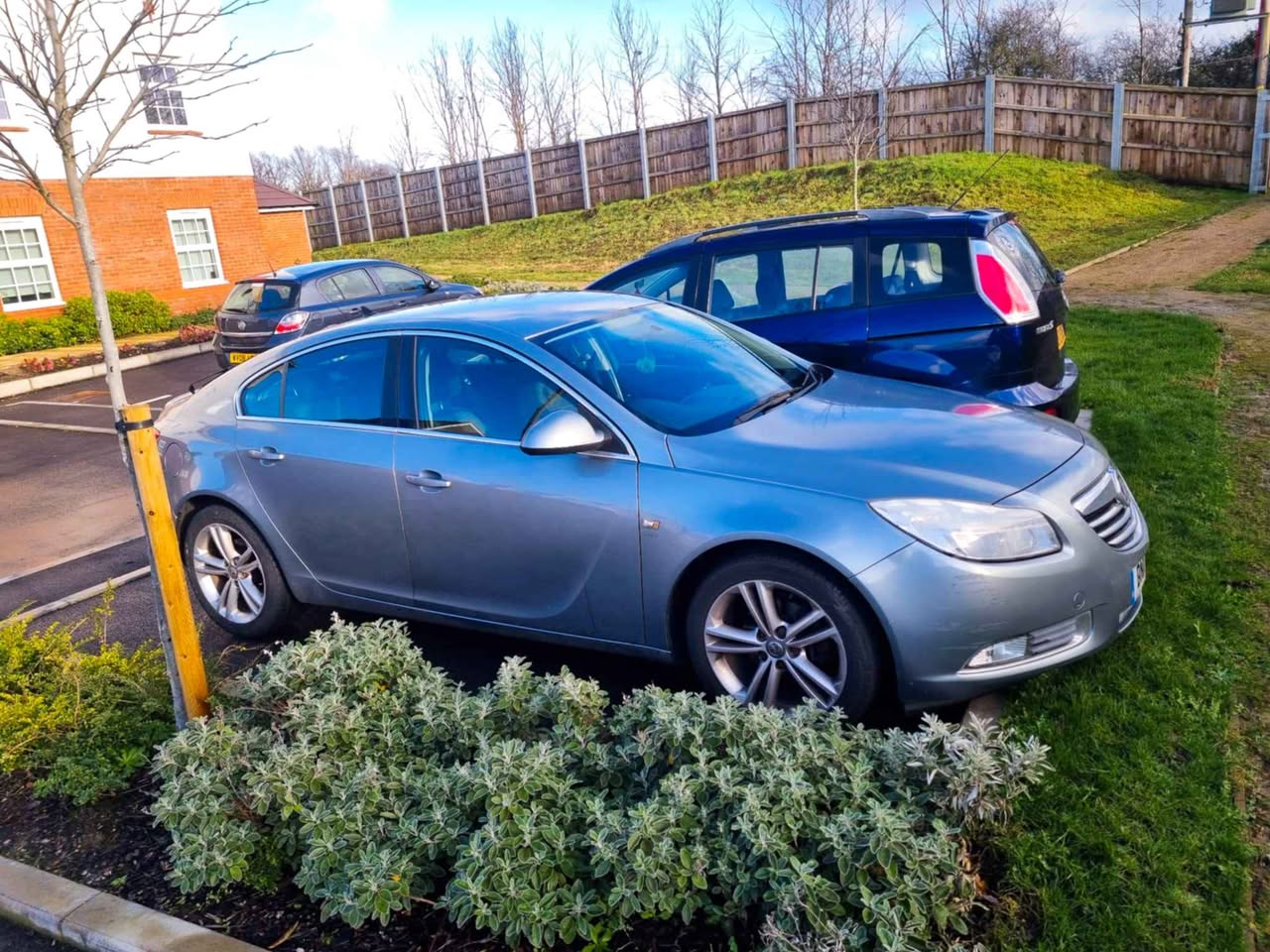 vauxhall insignia