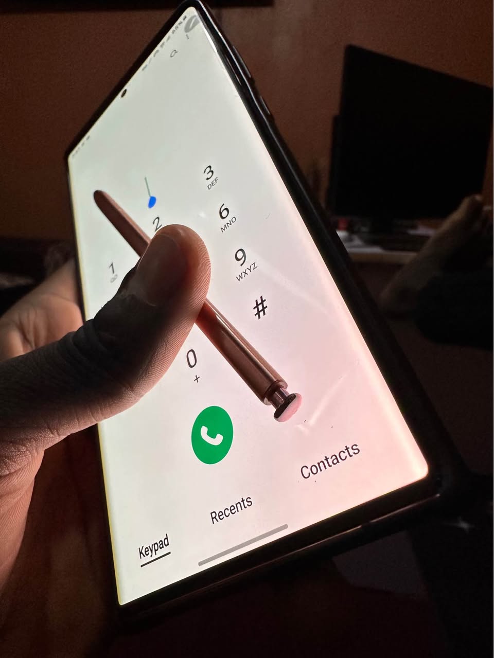 A picture of Am having pixel 7pro and note 20ultra how much can