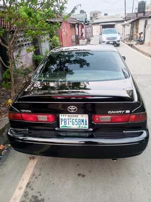 A picture of Toyota Camry aka tiny light