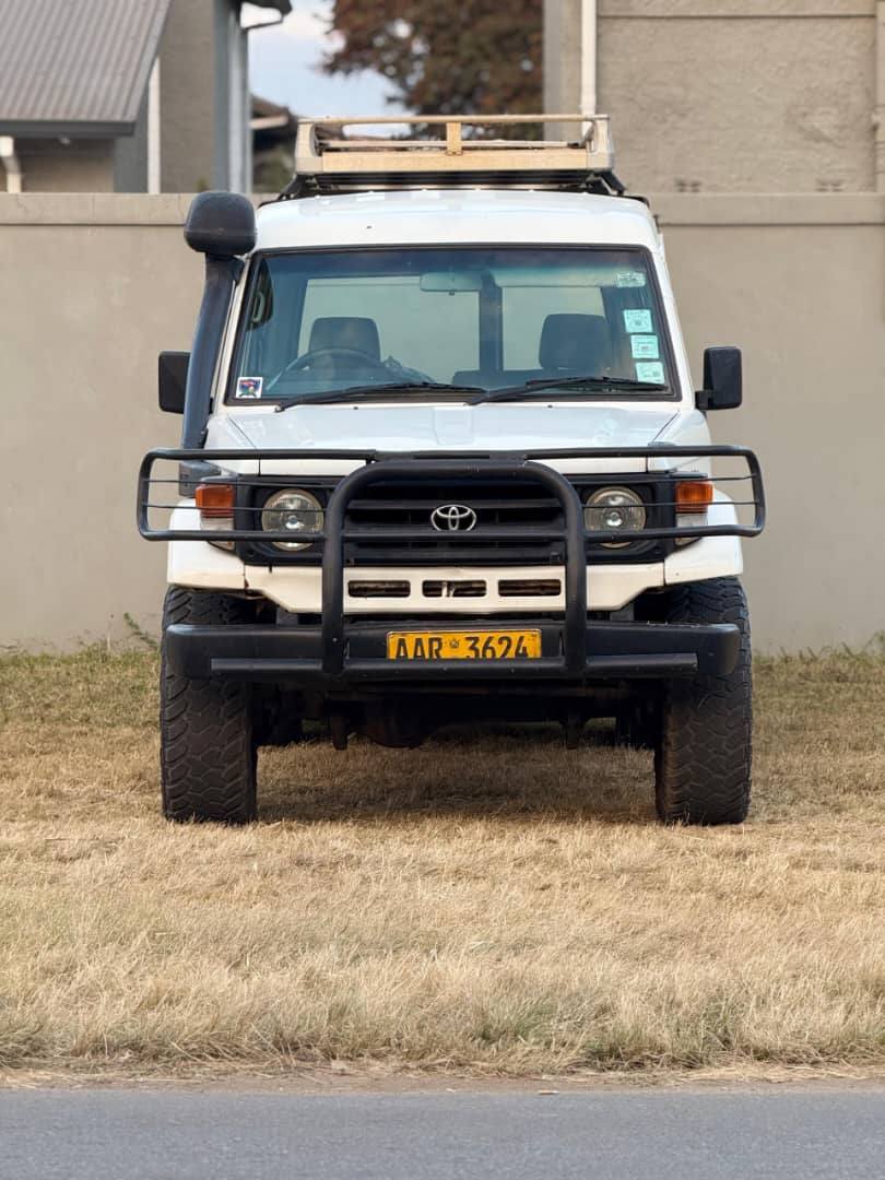 toyota land cruiser