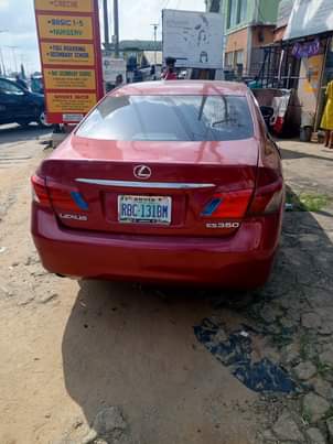 A picture of Es 350 lexus