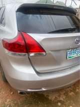 A picture of 2010 Toyota venza