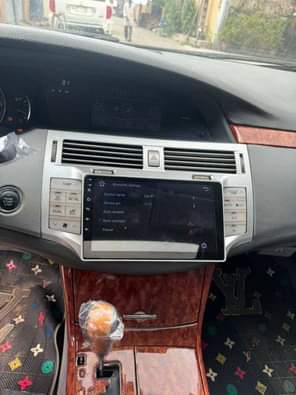 A picture of Registered but barely used 2007 Toyota Avalon LIMITED THUMBSTART No
