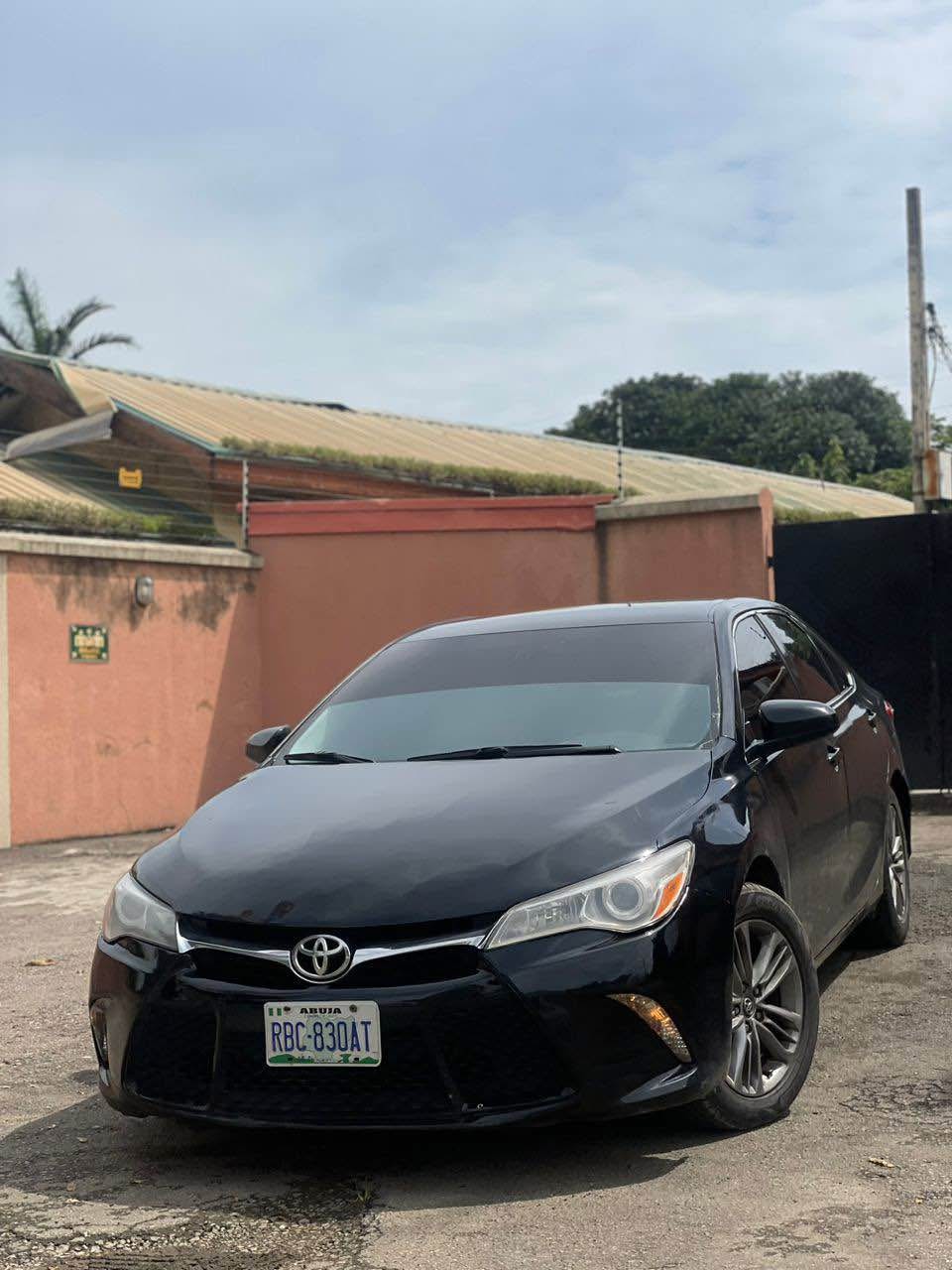 A picture of Mad distress 2015 camry