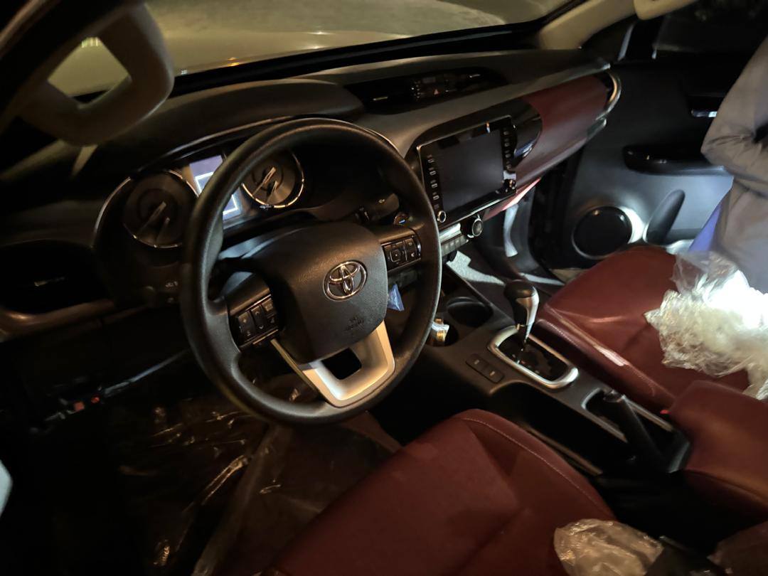 A picture of 2025 TOYOTA HILLUX BULLETPROOF HILLUX V6