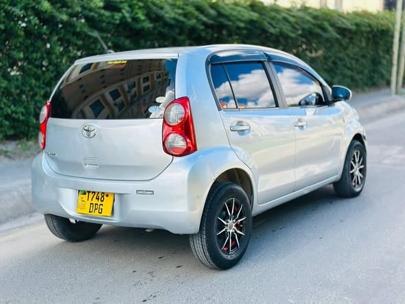 A picture of Toyota Passo New 0712188493