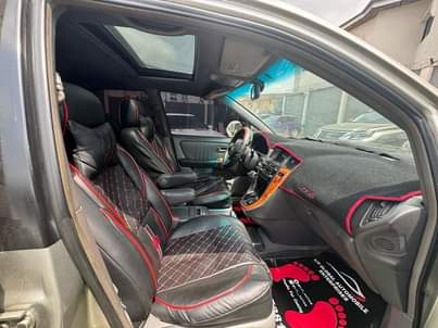 A picture of Super neat and clean registered Lexus RX300 2001