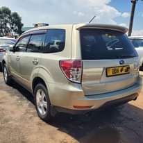 A picture of Forester 2008 33m