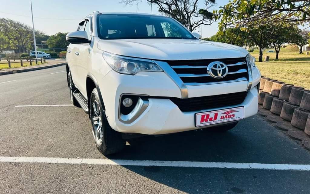 used toyota fortuner