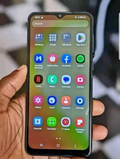 A picture of Samsung a04s 128Gb