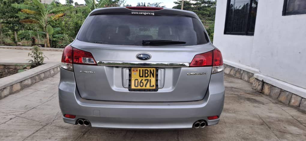 A picture of Subaru 07 4 2 7 9 7 84 6