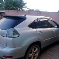 A picture of Toyota Harrier UBD...K ...27M
