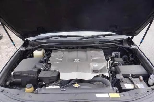 A picture of Toyota v8