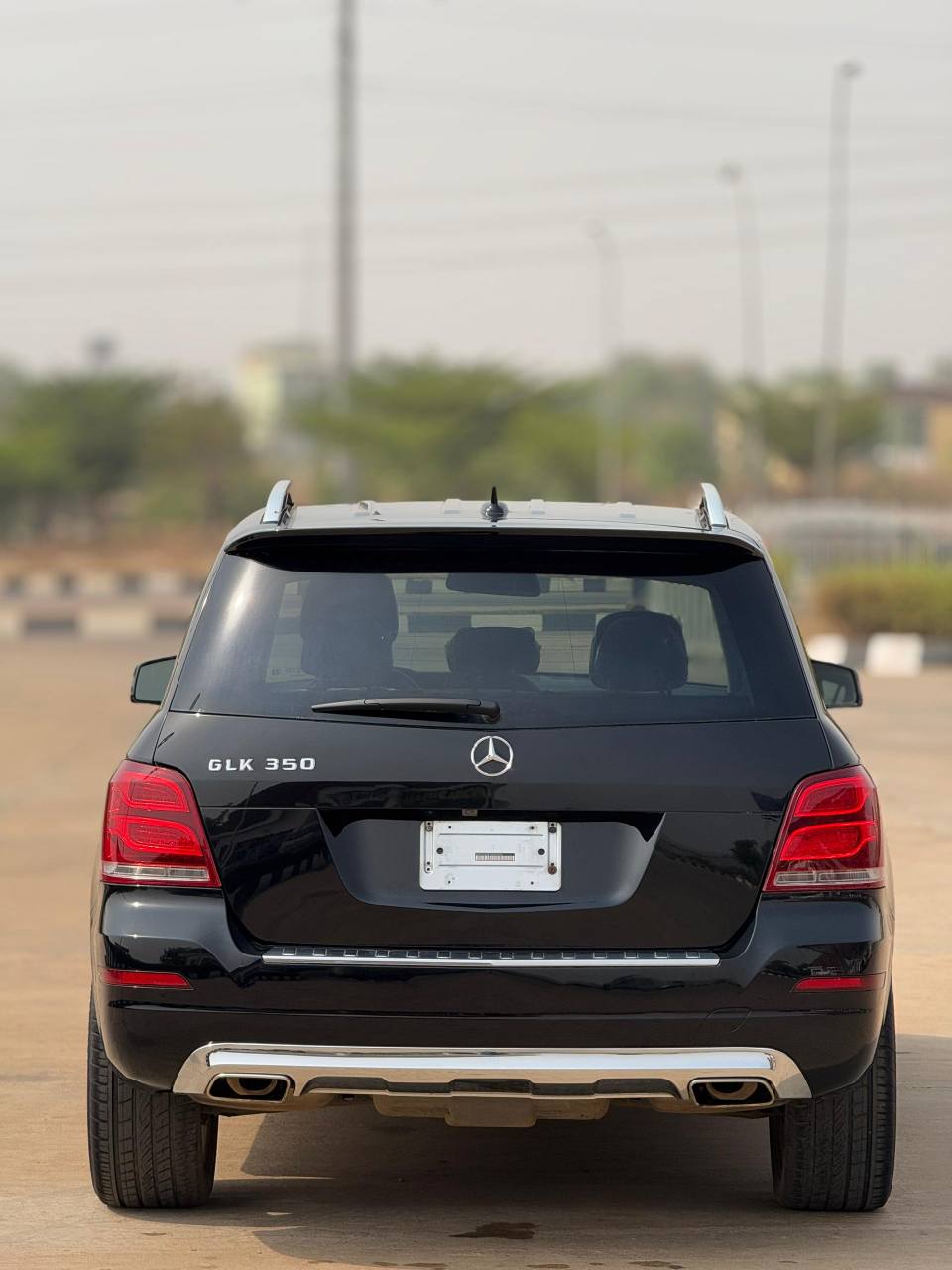 A picture of 2015 MERCEDES BENZ GLK350