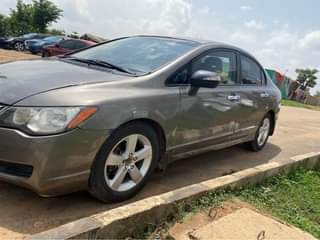 A picture of 2008 Honda Civic IRobot Neatly usage