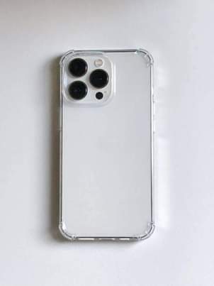 A picture of IPhone 13 pro