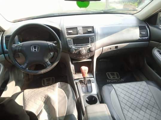 A picture of Neatly used 1999 Toyota Camry