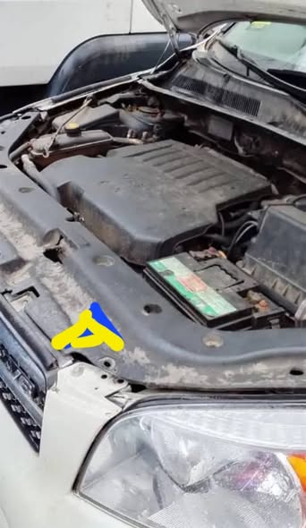 A picture of 07 Toyota Rav4 V6