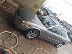 A picture of Toyota camry tiny light. 08033714767