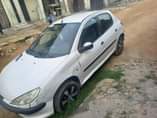 A picture of PEUGEOT 2006 MANUAL TRANSMISSION First body