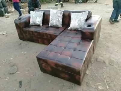 classifieds/furniture sofas