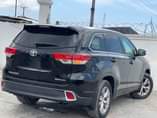 A picture of Foreign used 2016 Toyota Highlander XLE Price N17 9 000