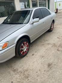 A picture of Toyota Camry 2001 Clean used
