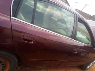 A picture of 2003 Nissan Altima 2 5 Engine