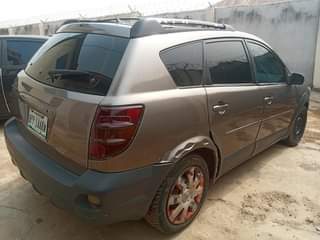 A picture of 2004 Pontiac Vibe