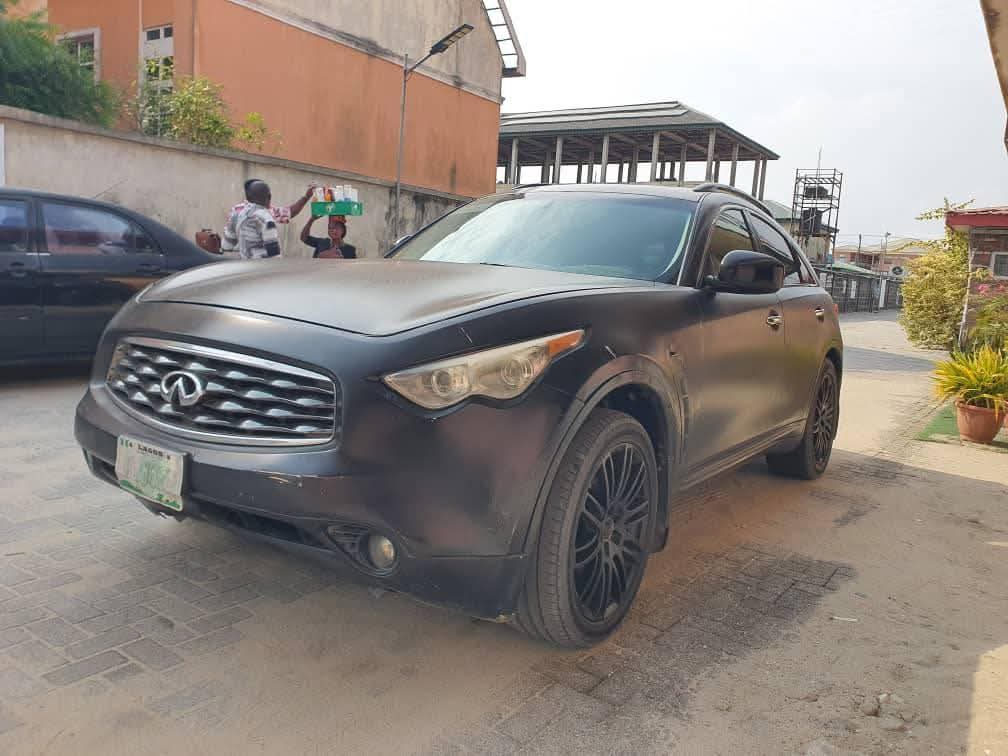 A picture of 2010 Infiniti fx350