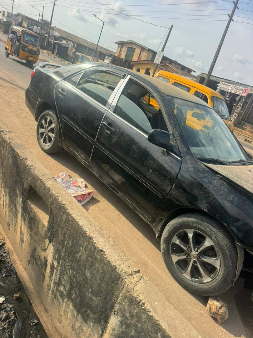 A picture of Toyota camry 2005 model