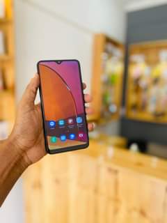 samsung a20