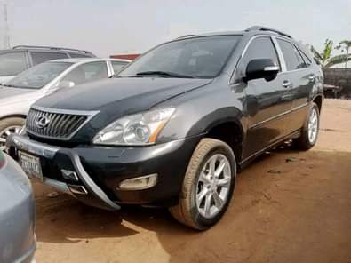 A picture of For sale Slightly used 2007 Lexus RX 350 Full option