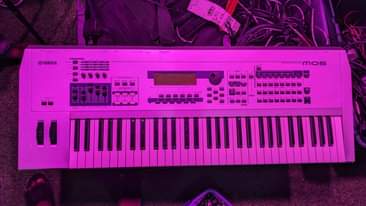 A picture of Yamaha mo6