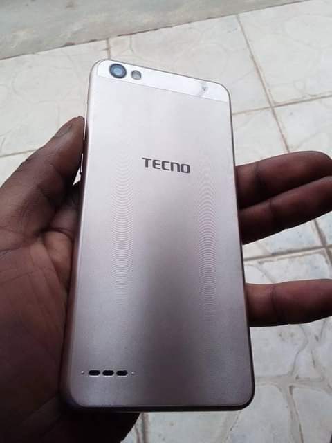 tecno spark