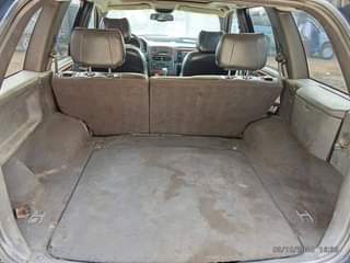 A picture of 2004 GRAND CHEROKEE JEEP V8 2004