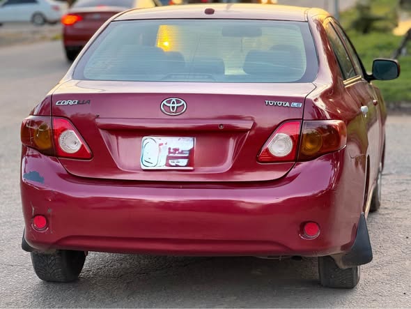 A picture of TOYOTA COROLLA 2010