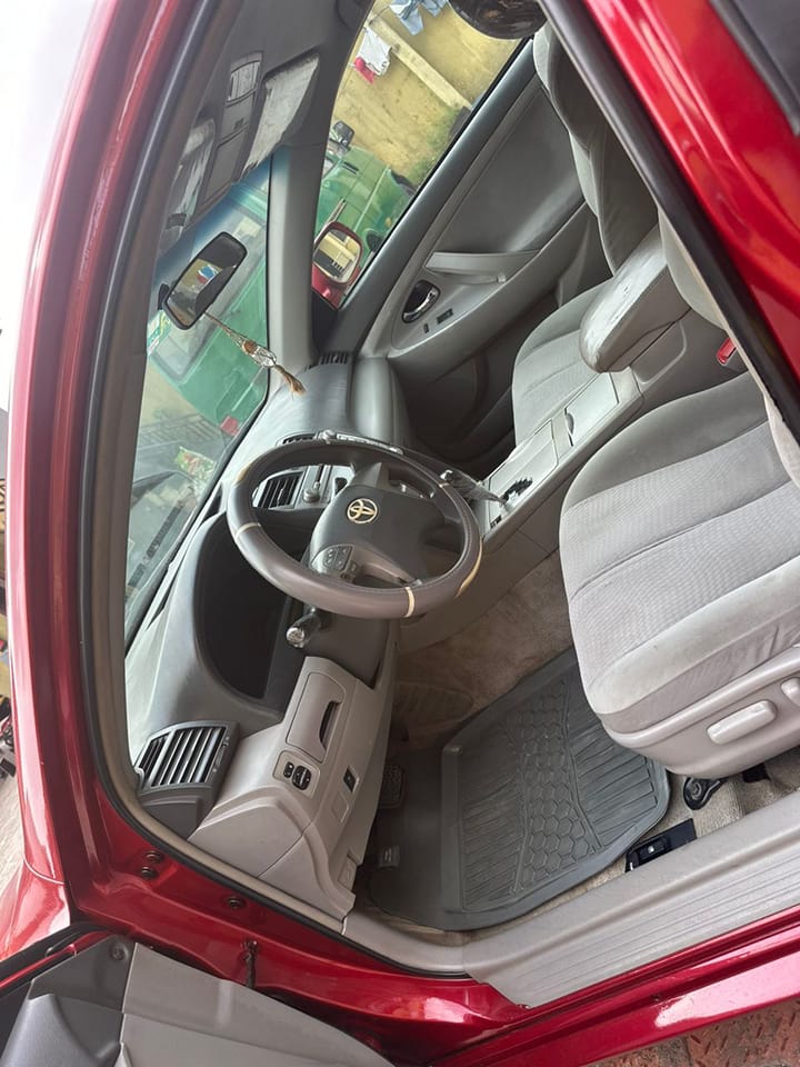 A picture of Belgium grade 2011 Toyota Camry