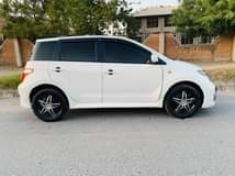 A picture of TOYOTA IST DPD